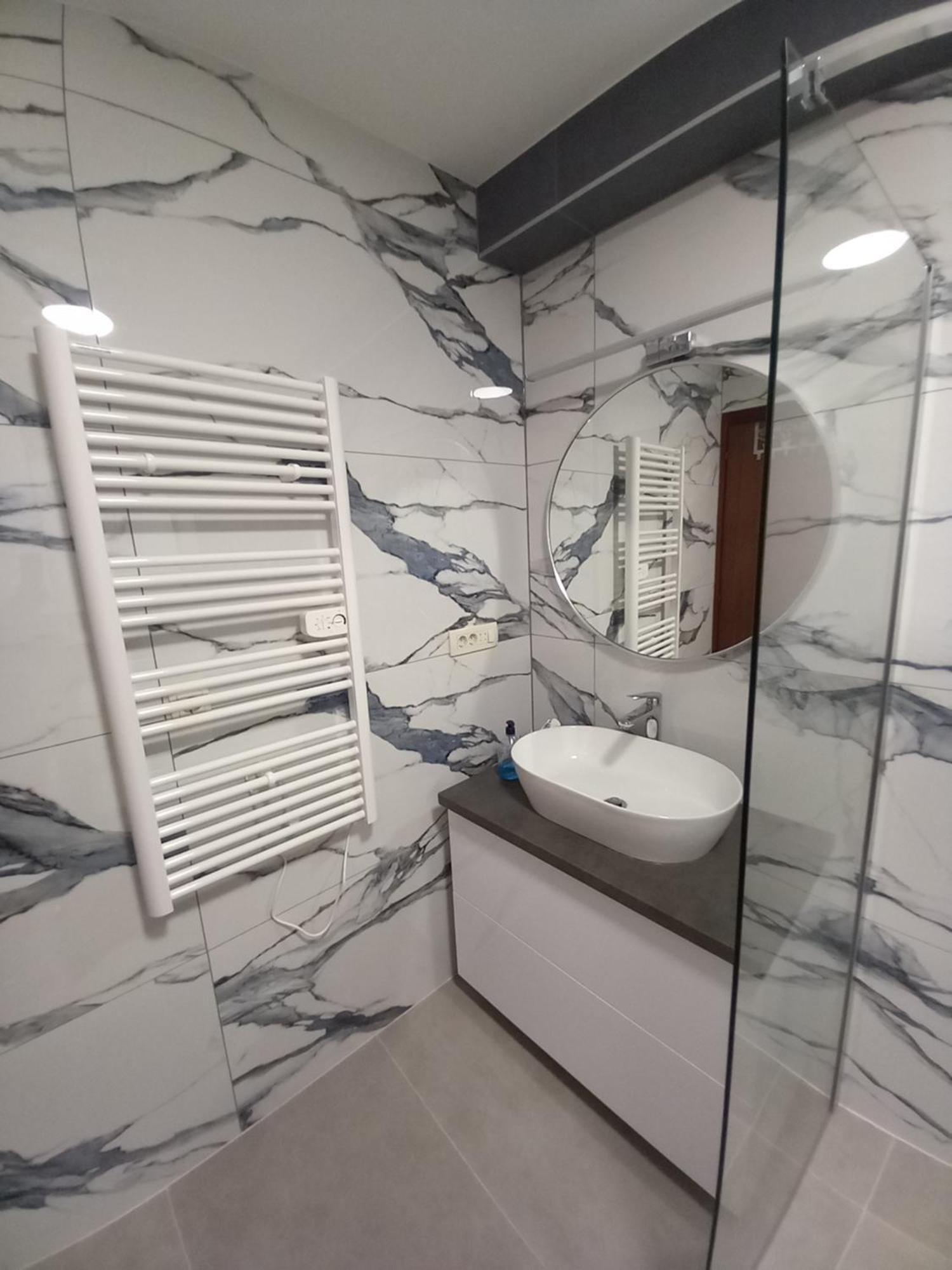 One Bedroom Apartment Terrace Parking Split Ngoại thất bức ảnh
